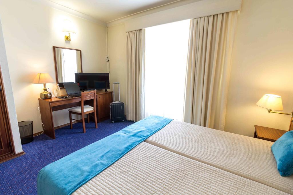 Quarto Twin